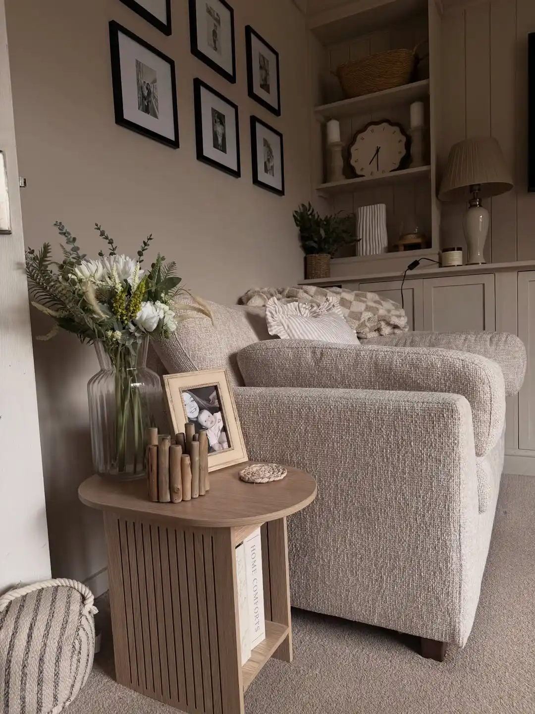10 DIY Minimalist Living Room Decor Ideas You Can Make for Under $30 10 DIY minimalist side table