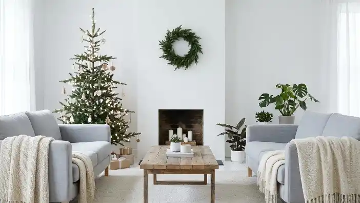 Minimalist Living Room Christmas Decor Ideas That Feel Festive Without the Chaos