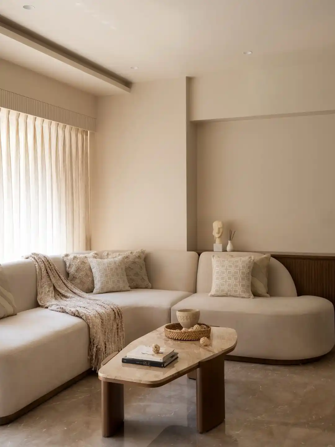 9 Minimalist Living Room Ideas for Women Over 40 8 Understated Elegance Home
