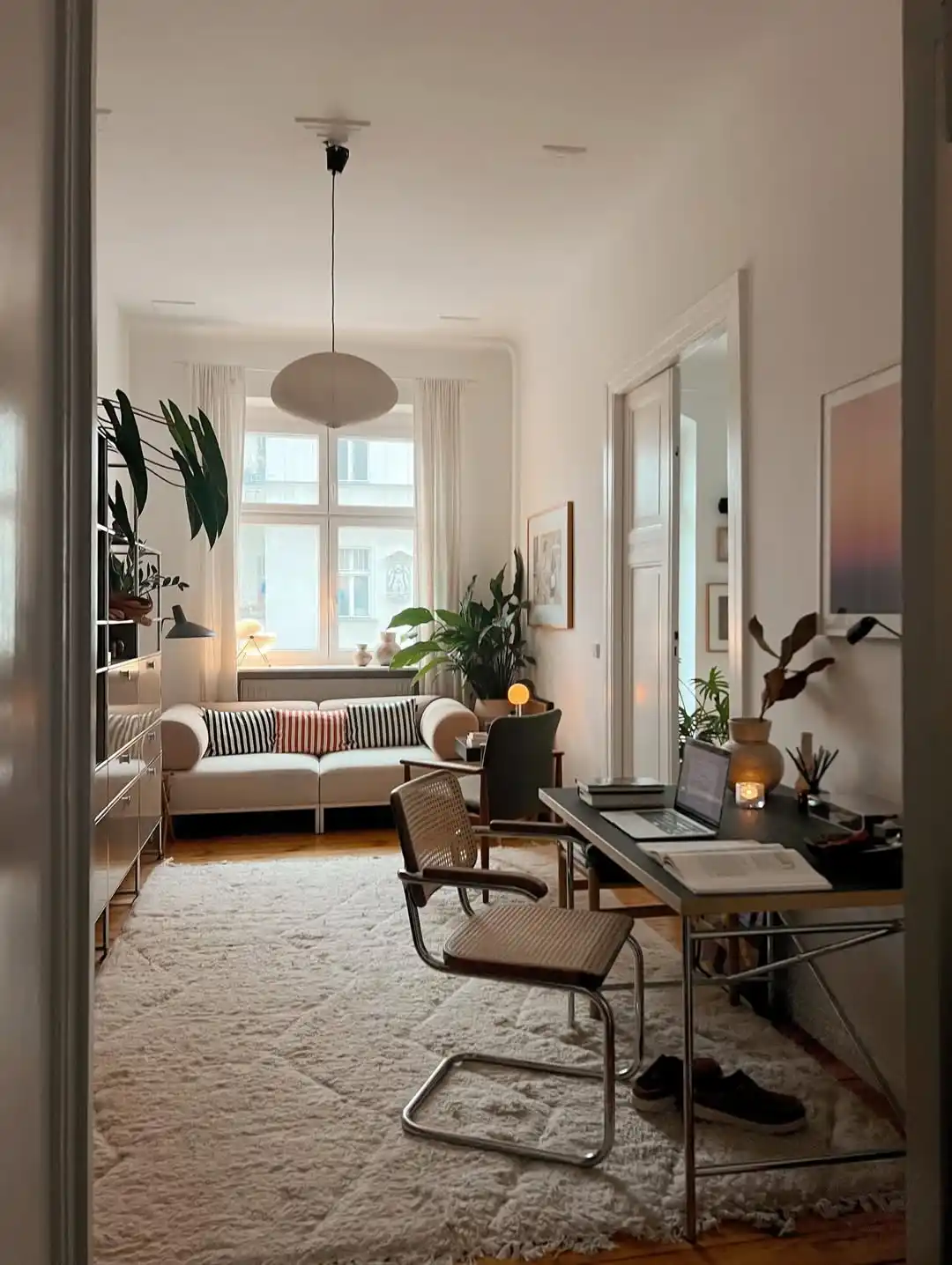 10 Minimalist Living Room Ideas for Remote Workers Who Need Focus and Peace at Home 9 living room home office