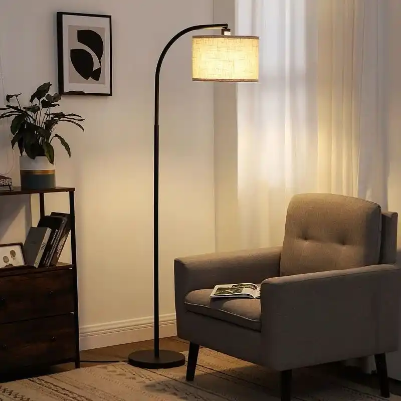 15 Living Room Lighting Ideas That Change the Mood of Your Space 7 living room lamp lighting