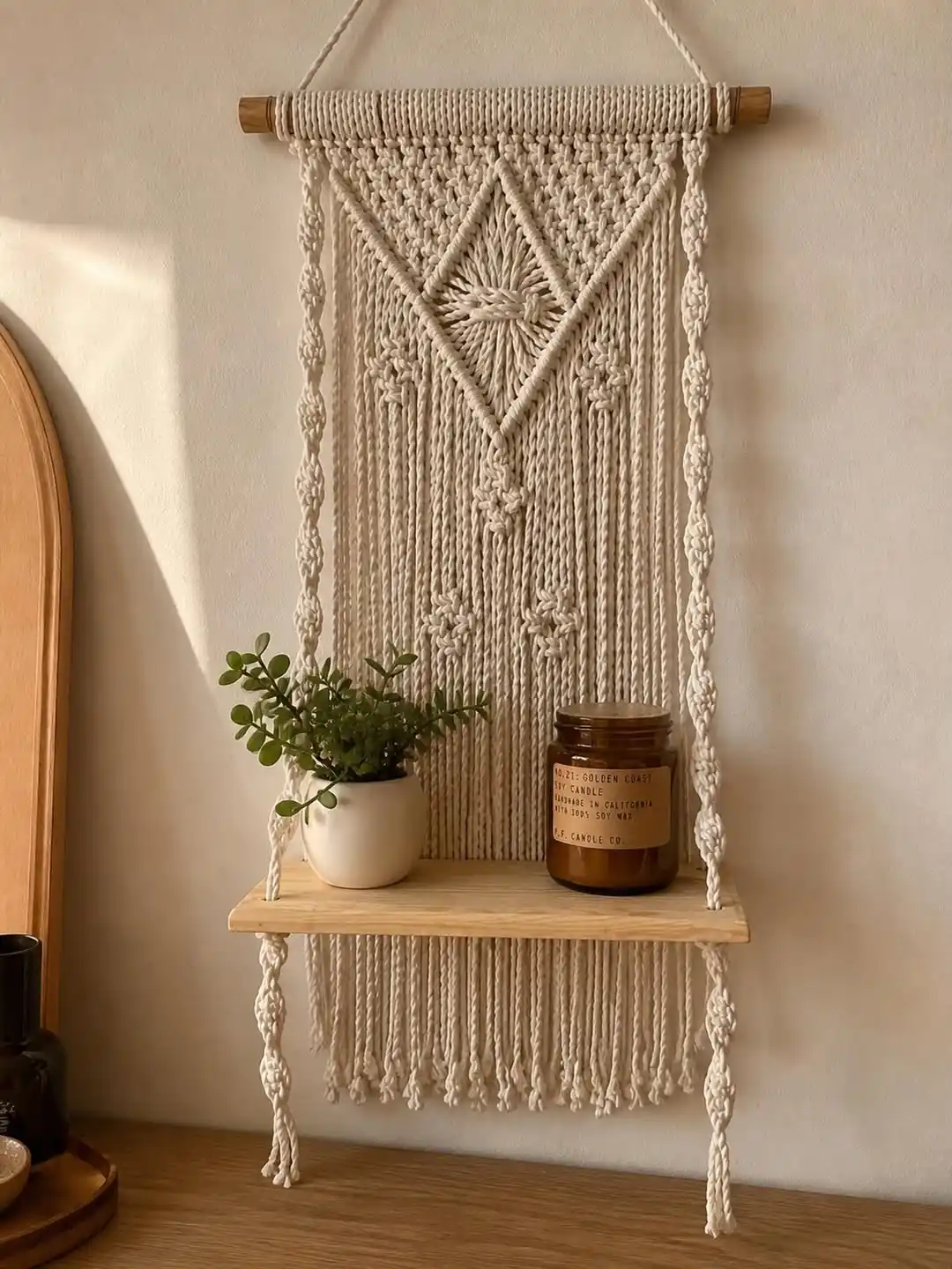 12 Minimalist Living Room With Boho Touches Ideas That Balance Clean and Creative 8 minimal macrame