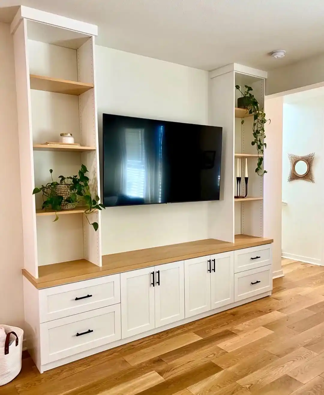 9 Minimalist Living Room Storage Ideas That Hide Everything 1 minimalist living room storage