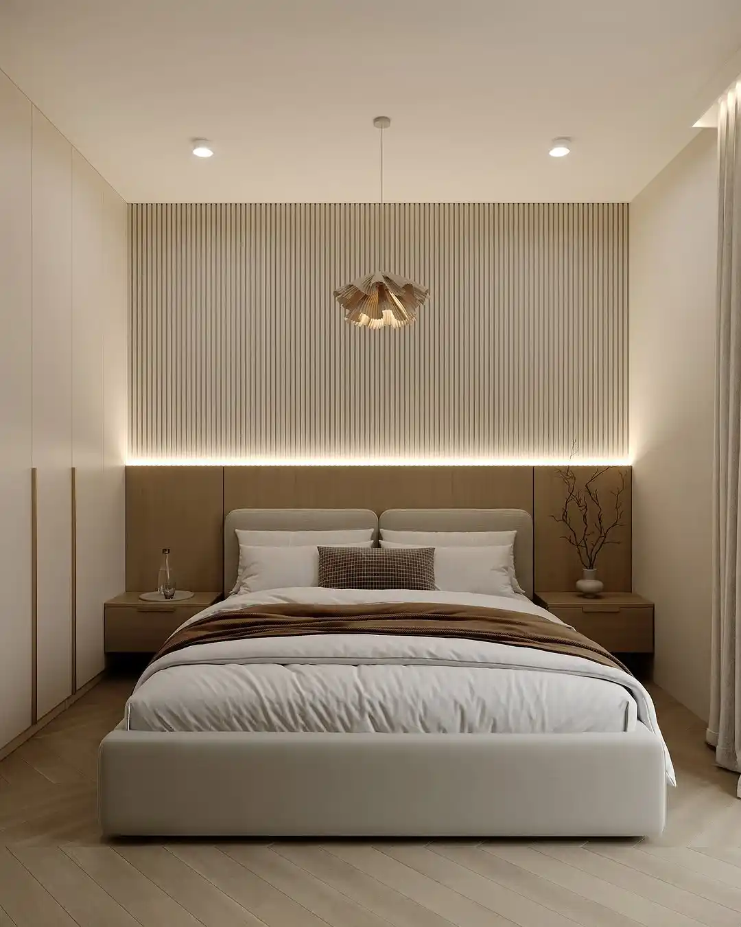 queen bed small room