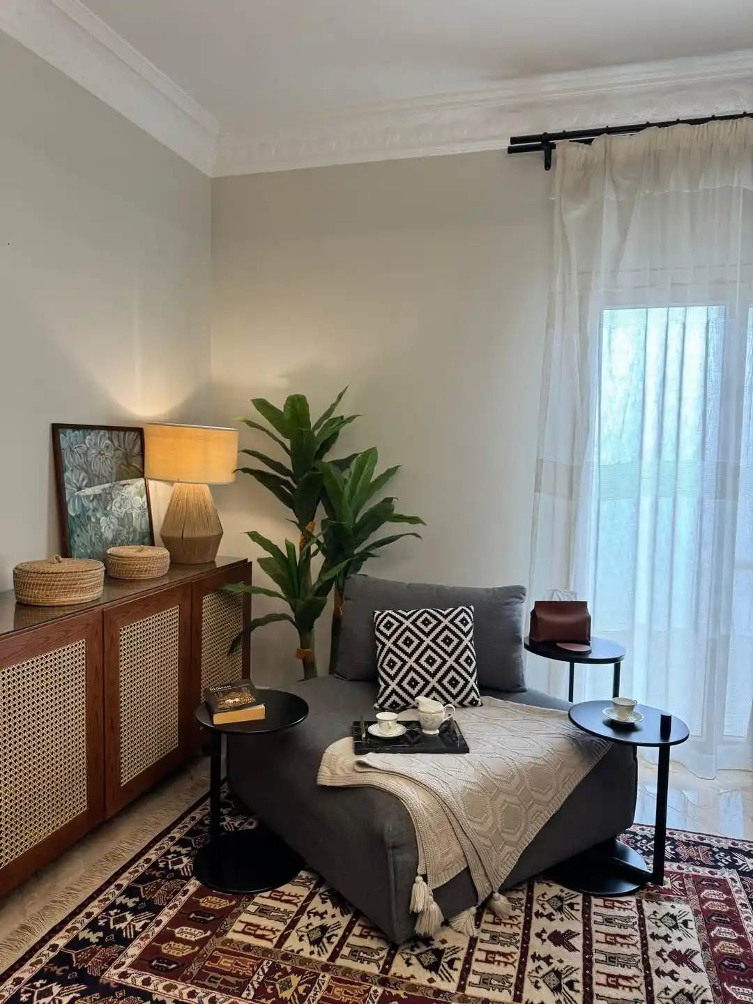 12 Minimalist Living Room With Boho Touches Ideas That Balance Clean and Creative 10 sleek boho home