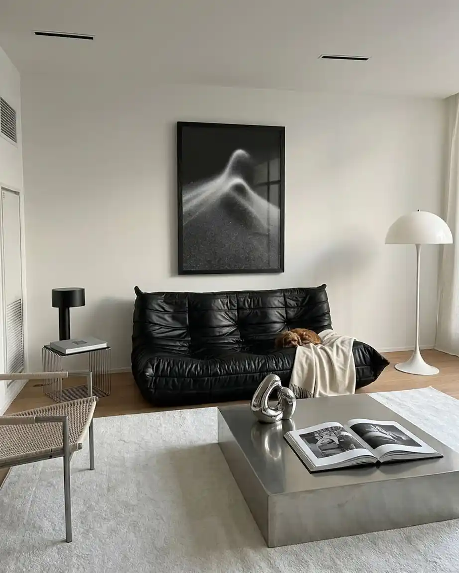 8 Minimalist Living Room Ideas for Empty Nesters Ready to Finally Reclaim Their Space 8 sophisticated minimal